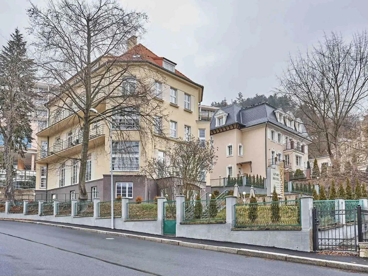 Akropolis Apart Hotel Karlovy Vary
